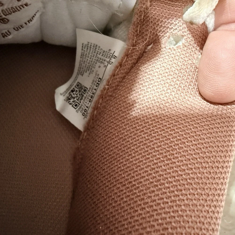 Nike product pair
